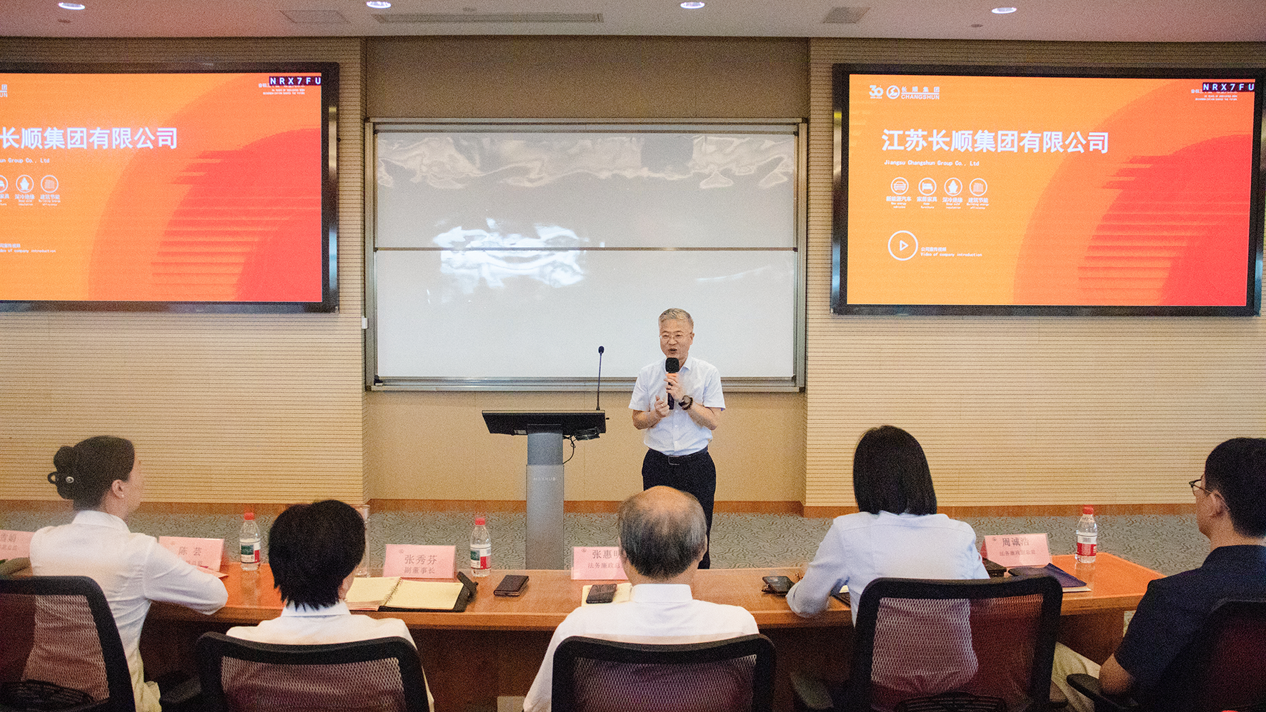 42732144.png IMG_2653.png